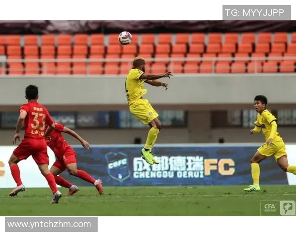 成都与上海足球队赛后复盘分析比赛节奏与战术对抗的精彩瞬间